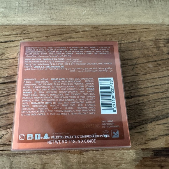 NEW IN BOX Huda Beauty Topaz Obsession Eye Palette ❤️ - Picture 4 of 6